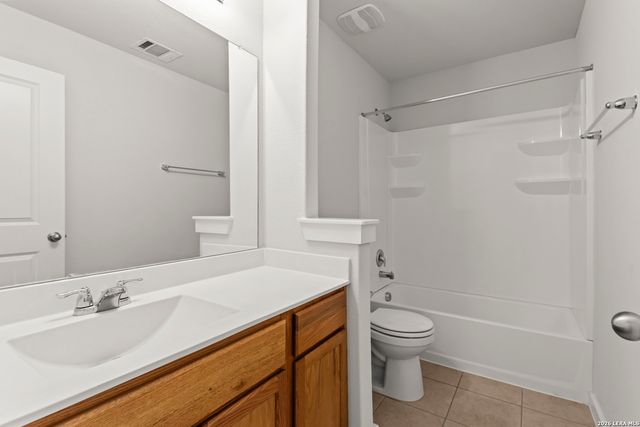 4837 Park Glen, Marion, TX 78124