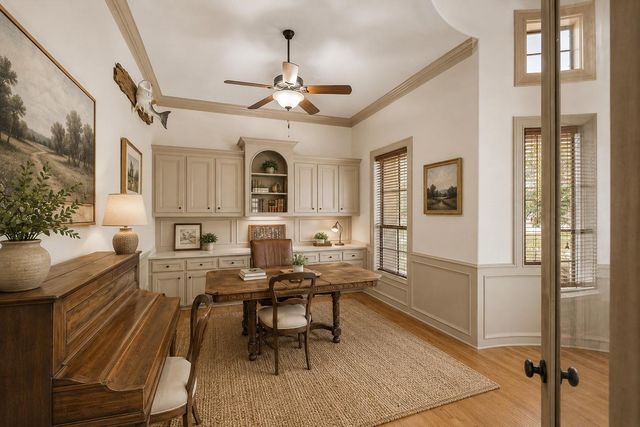 70 Shadow Creek Ridge Drive, Spring, TX 77389