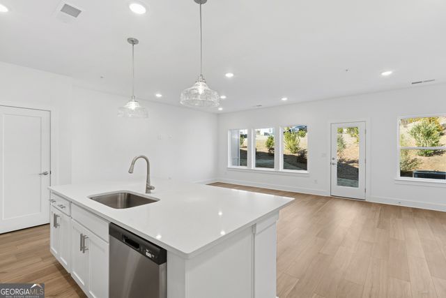 179 Redbud Road, Canton, GA 30114