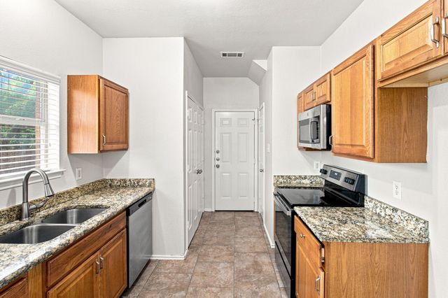 1512 Yellowbird Court, Desoto, TX 75115