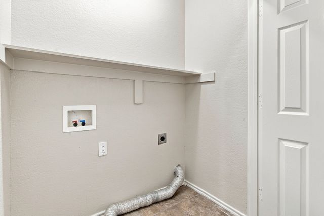1512 Yellowbird Court, Desoto, TX 75115