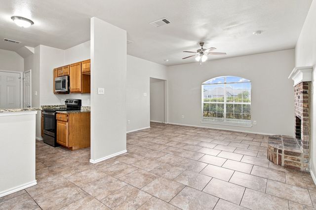 1512 Yellowbird Court, Desoto, TX 75115