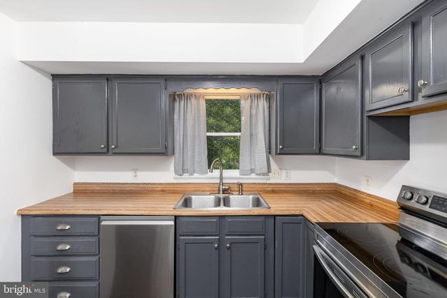 2149 AQUIA DR, Stafford, VA 22554