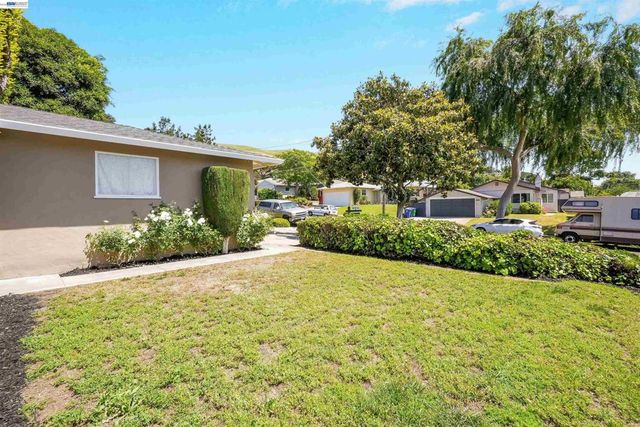 604 Jilliene Way, Hayward, CA 94544