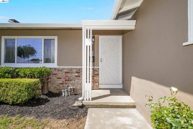 604 Jilliene Way, Hayward, CA 94544