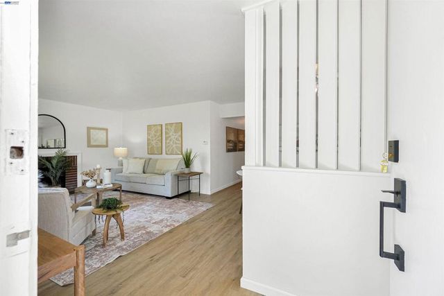 604 Jilliene Way, Hayward, CA 94544