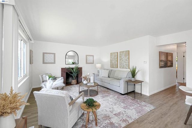 604 Jilliene Way, Hayward, CA 94544