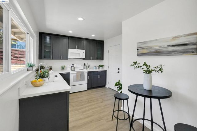 604 Jilliene Way, Hayward, CA 94544
