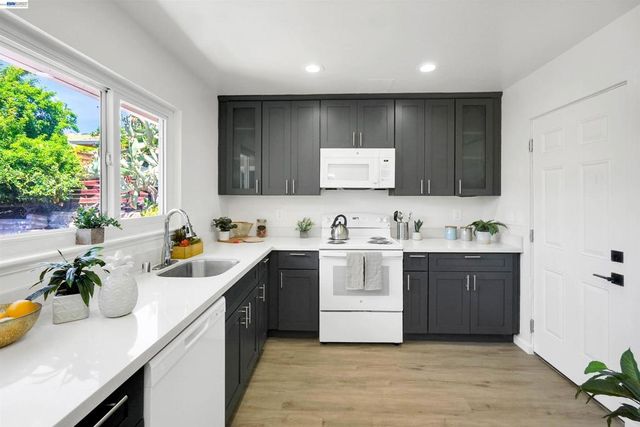 604 Jilliene Way, Hayward, CA 94544