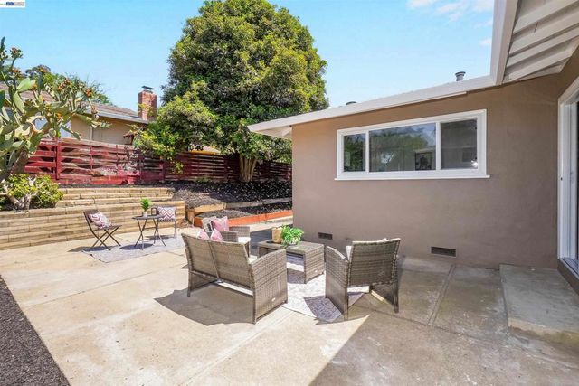604 Jilliene Way, Hayward, CA 94544