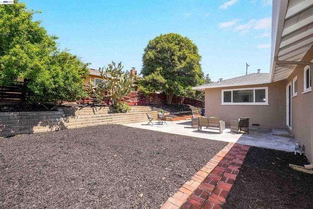 604 Jilliene Way, Hayward, CA 94544