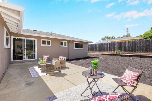 604 Jilliene Way, Hayward, CA 94544