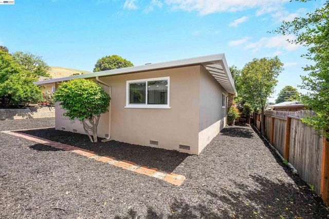 604 Jilliene Way, Hayward, CA 94544