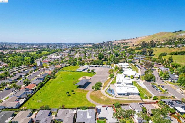 604 Jilliene Way, Hayward, CA 94544