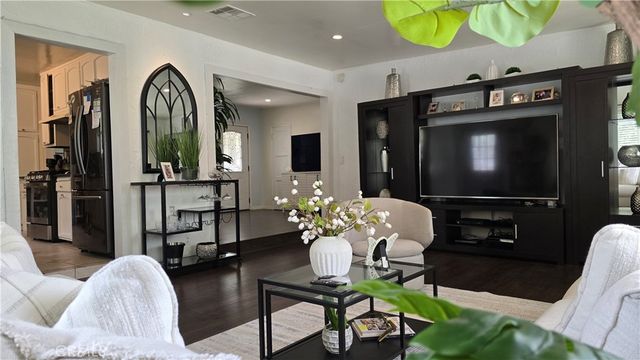 19361 Welby Way, Reseda, CA 91335