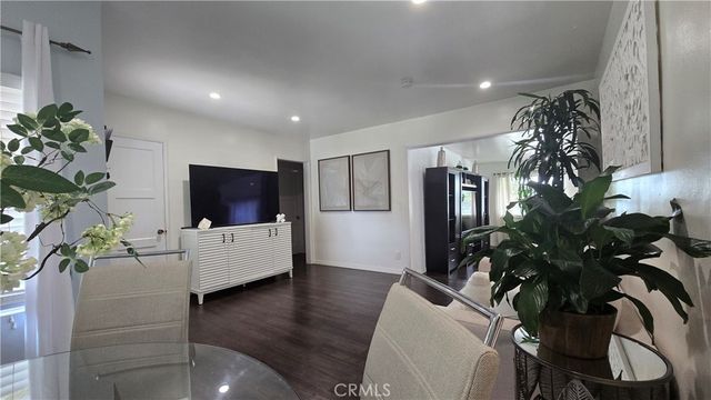 19361 Welby Way, Reseda, CA 91335