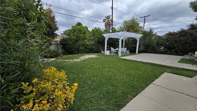 19361 Welby Way, Reseda, CA 91335