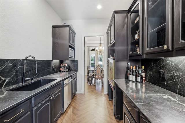 3503 Sarah Springs Trail, Flower Mound, TX 75022