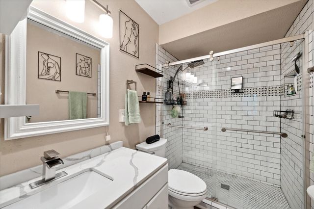 6427 Olympia Drive 114, Houston, TX 77057