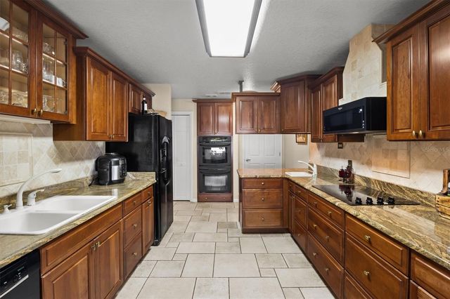 926 VAN DRIVE, Auburndale, FL 33823