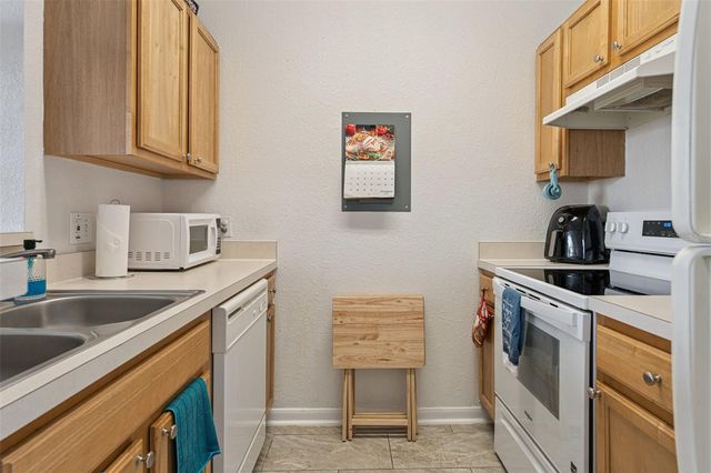 9093 LEE VISTA BOULEVARD 907, Orlando, FL 32829