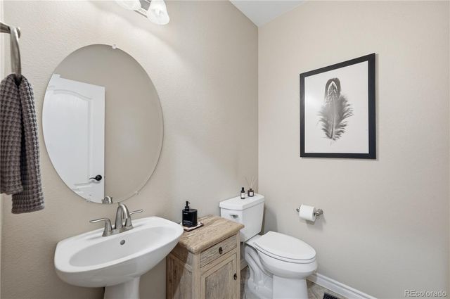 9572 Firenze Way, Highlands Ranch, CO 80126