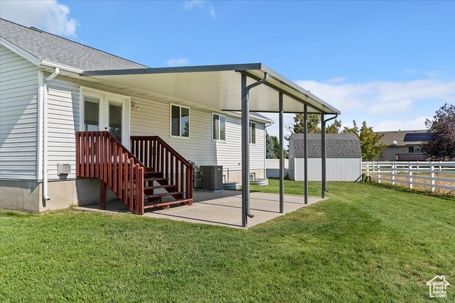 3867 RUNGSTED CIR, Syracuse, UT 84075