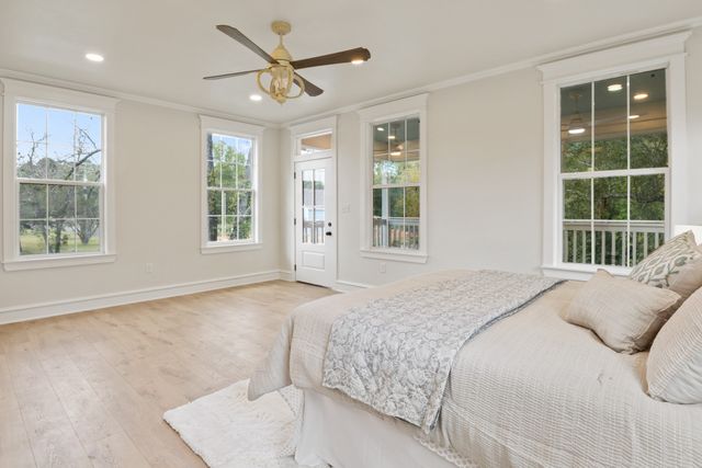 655 N SODA Street, Jefferson, TX 75657