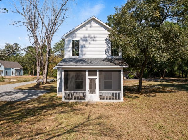 655 N SODA Street, Jefferson, TX 75657