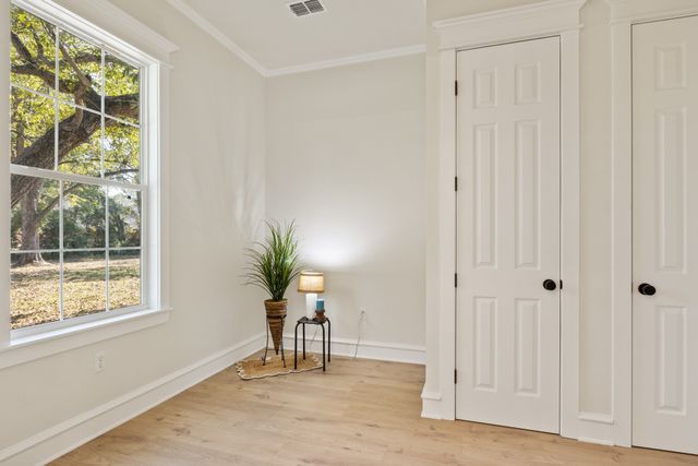 655 N SODA Street, Jefferson, TX 75657