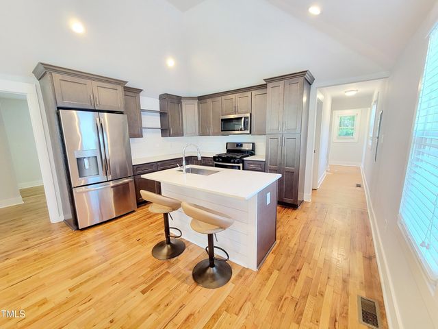 805 Coleman Street, Raleigh, NC 27610