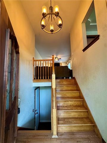 9704 HURRELBRINK Road, Kansas City, KS 66109