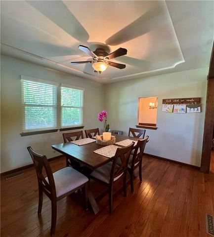 9704 HURRELBRINK Road, Kansas City, KS 66109
