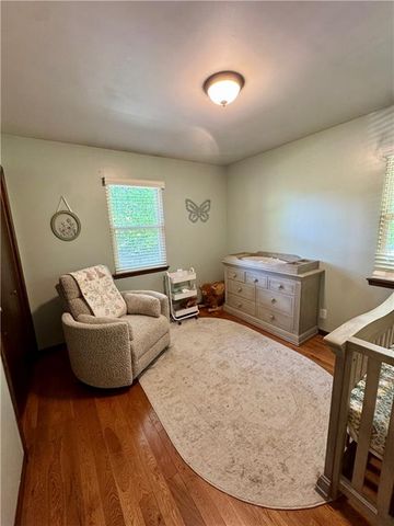 9704 HURRELBRINK Road, Kansas City, KS 66109