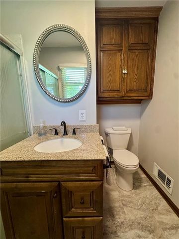 9704 HURRELBRINK Road, Kansas City, KS 66109