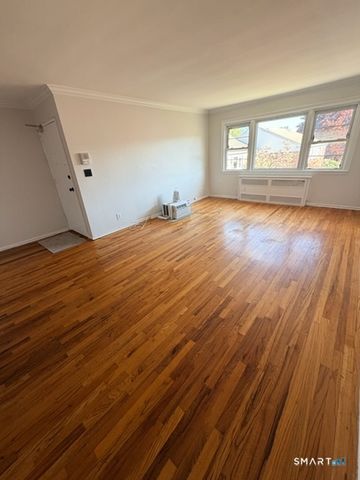 250 Glenbrook Road D, Stamford, CT 06906