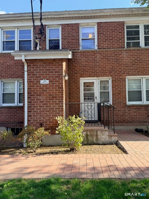 250 Glenbrook Road D, Stamford, CT 06906
