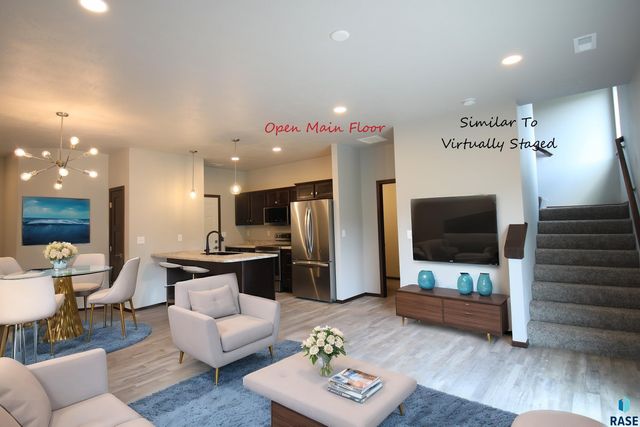 7004 E Brooks Edge Pl, Sioux Falls, SD 57110