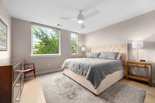 900 S 1st ST 312, Austin, TX 78704
