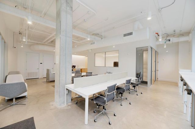 900 S 1st ST 312, Austin, TX 78704