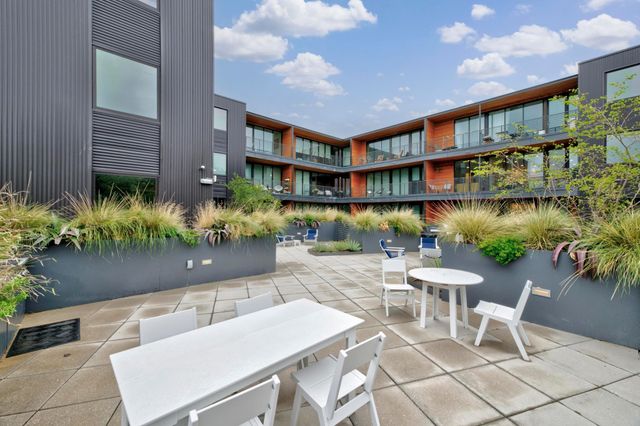 900 S 1st ST 312, Austin, TX 78704