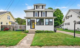 605 N Pleasant Street, Jackson City, MI 49202