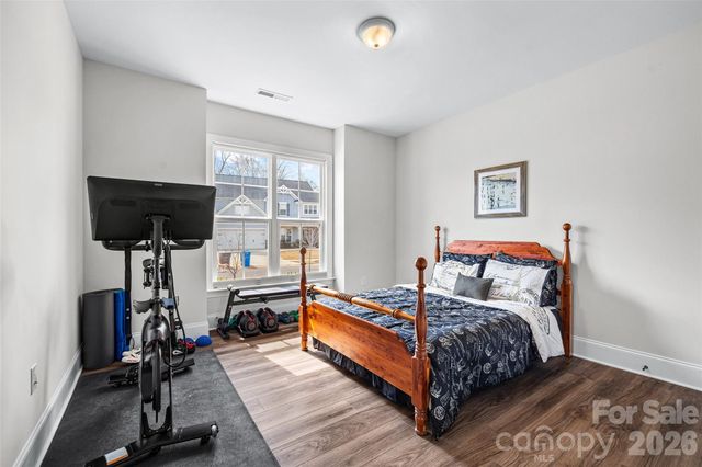 7004 Kingfisher Way, Belmont, NC 28012