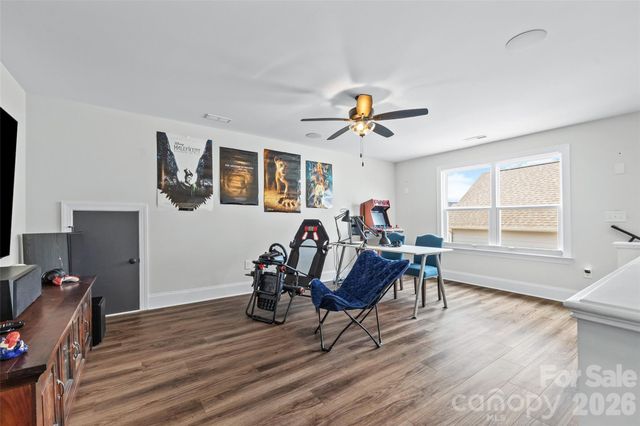 7004 Kingfisher Way, Belmont, NC 28012