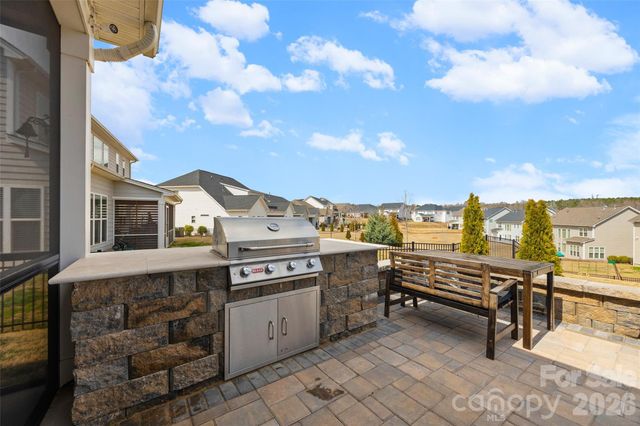 7004 Kingfisher Way, Belmont, NC 28012