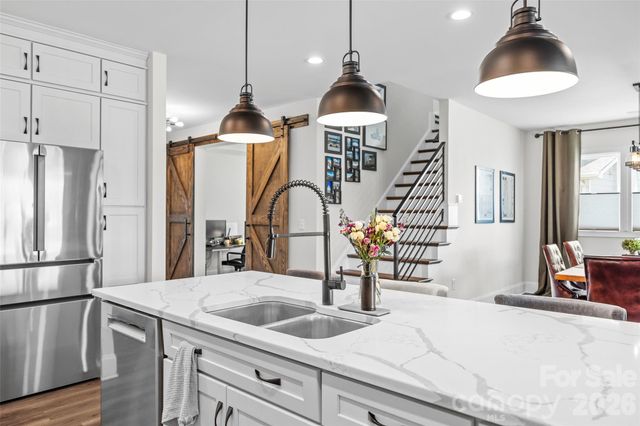 7004 Kingfisher Way, Belmont, NC 28012