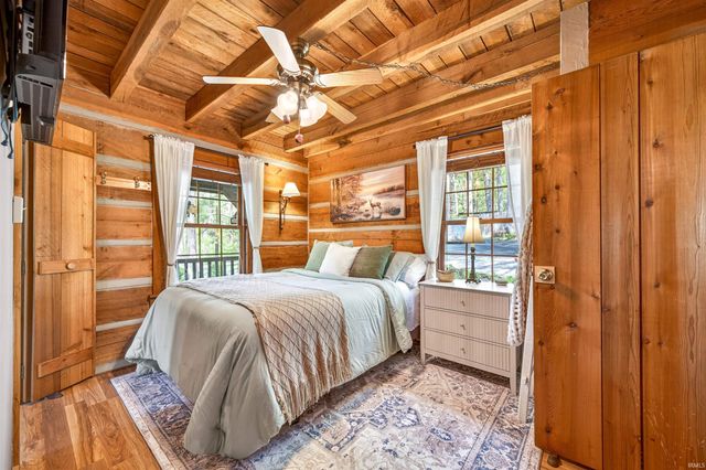 209 Sanctuary Lane, Nashville, IN 47448