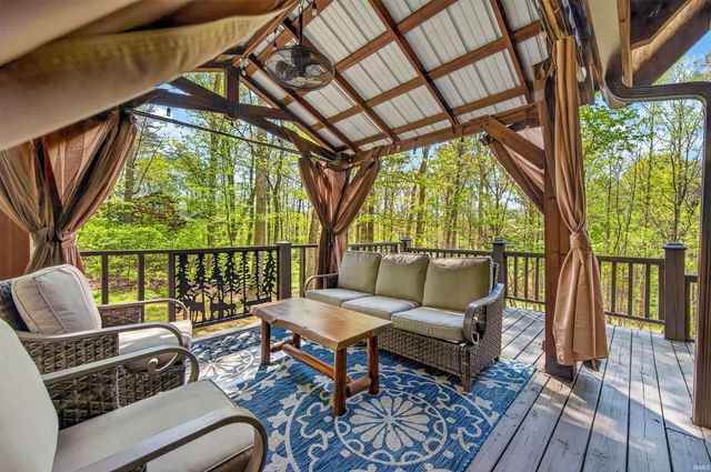 209 Sanctuary Lane, Nashville, IN 47448