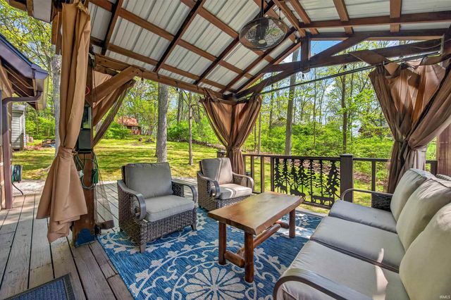 209 Sanctuary Lane, Nashville, IN 47448