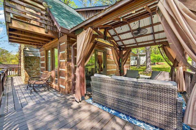 209 Sanctuary Lane, Nashville, IN 47448